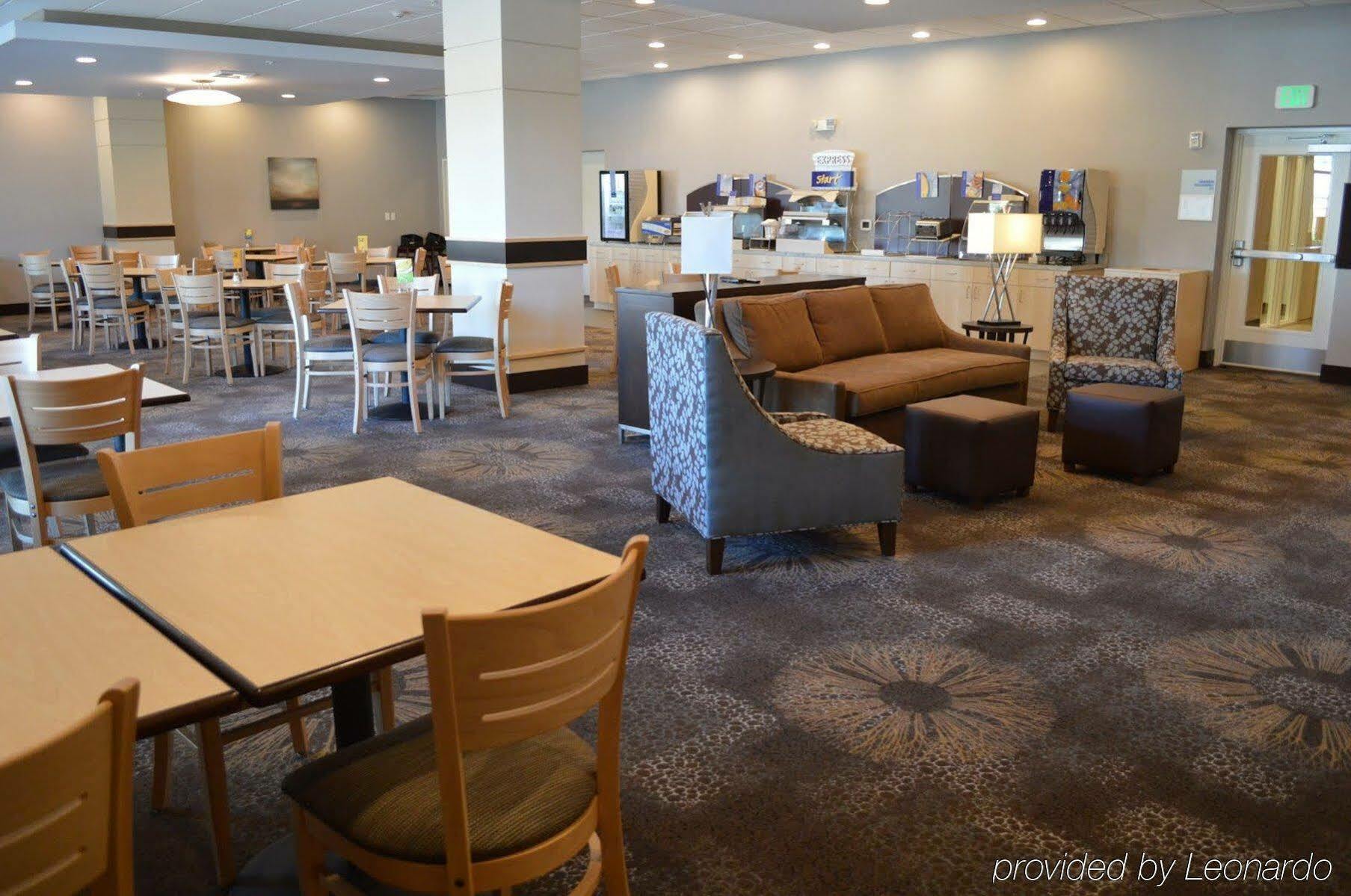 Hilton Garden Inn Tacoma Downtown מראה חיצוני תמונה